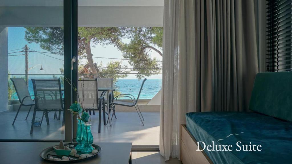 Enalia Luxury Living Daire Nikiti  Dış mekan fotoğraf