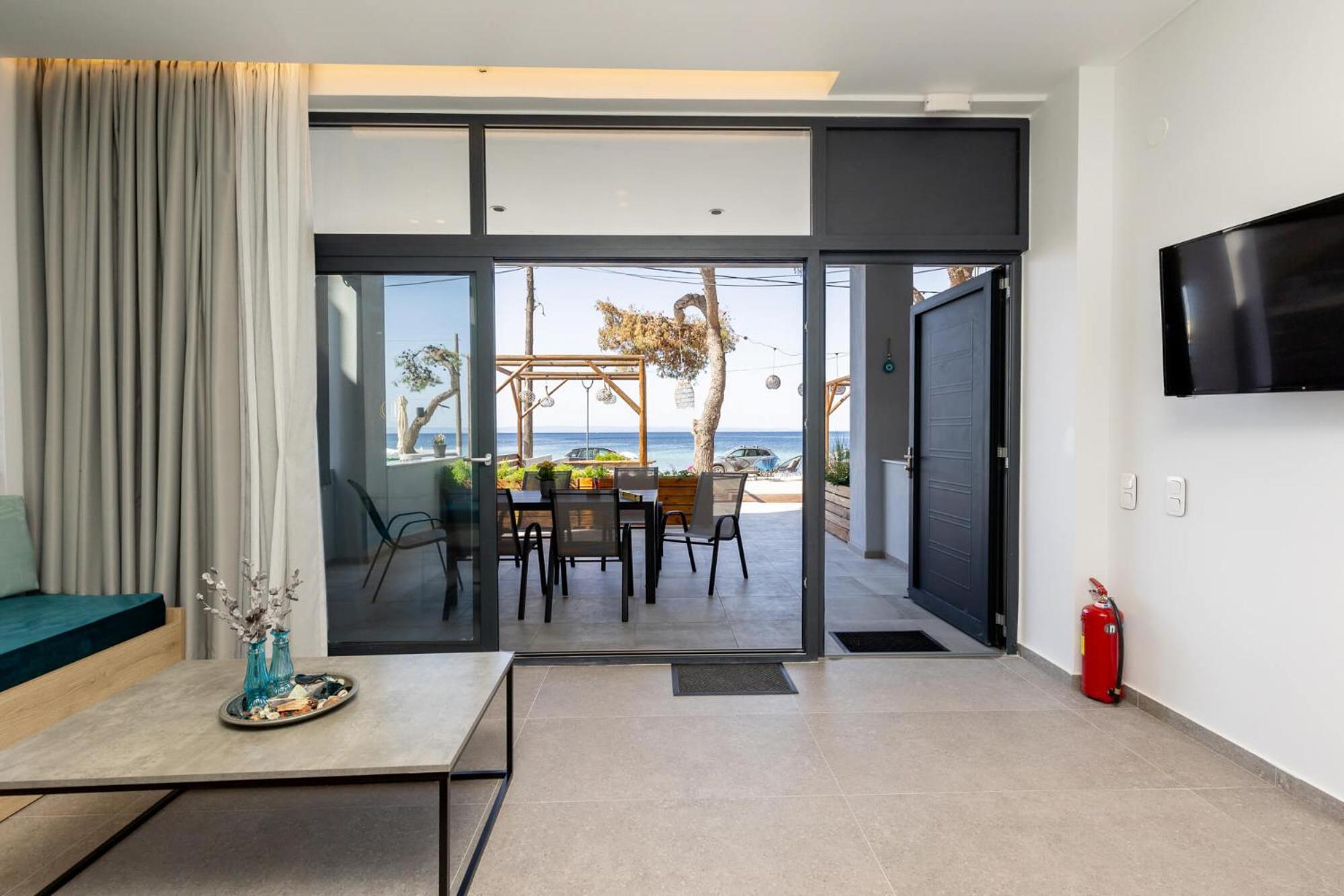 Enalia Luxury Living Daire Nikiti  Dış mekan fotoğraf