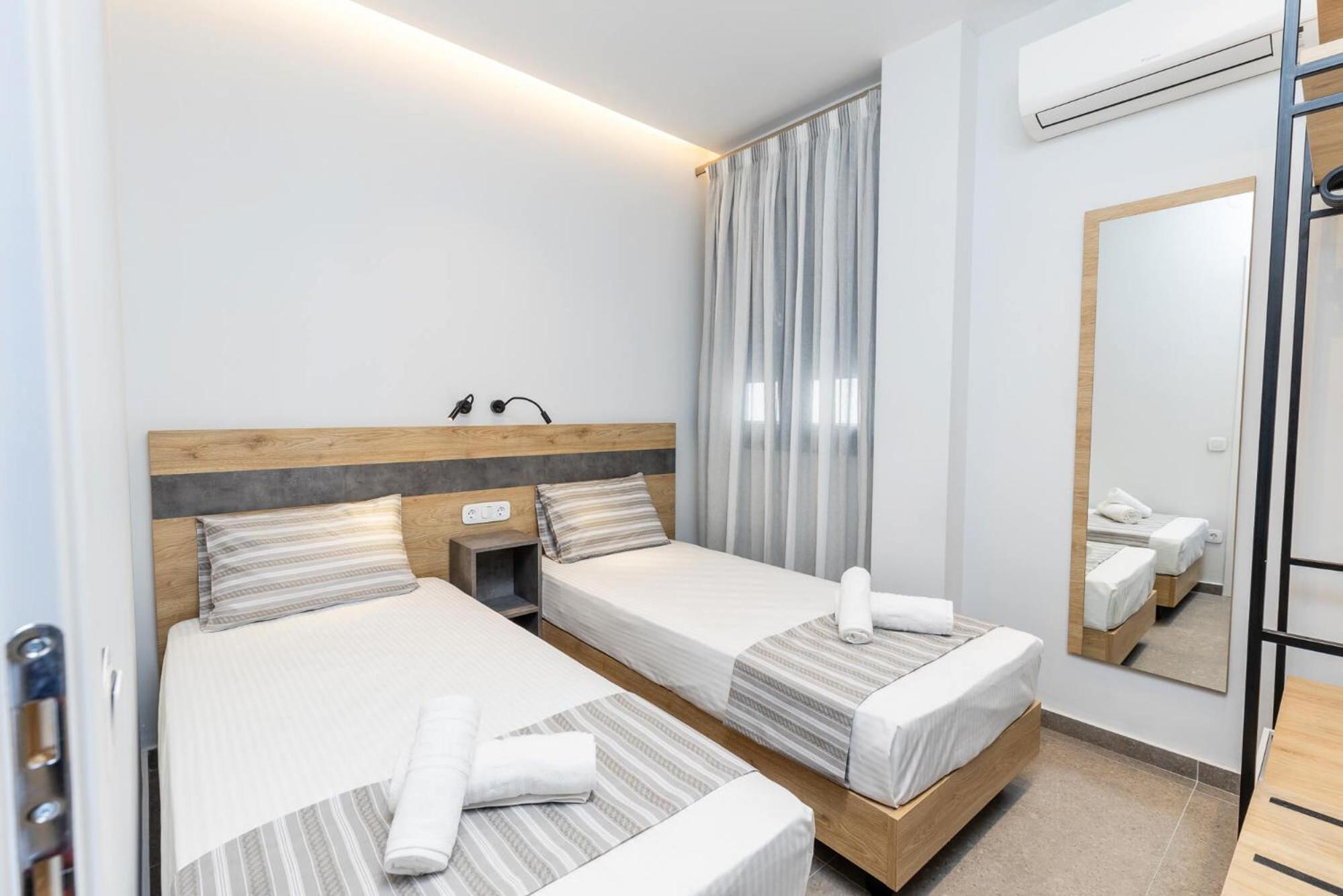 Enalia Luxury Living Daire Nikiti  Dış mekan fotoğraf