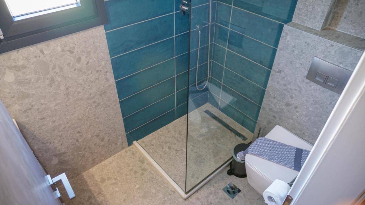 Enalia Luxury Living Daire Nikiti  Dış mekan fotoğraf
