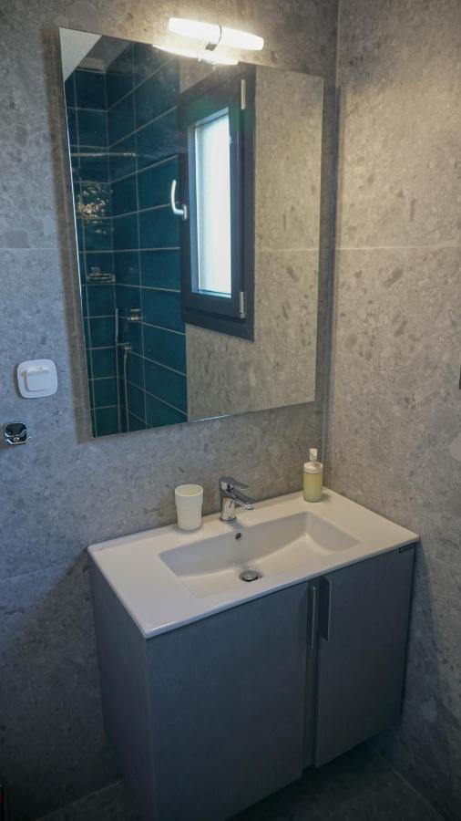 Enalia Luxury Living Daire Nikiti  Dış mekan fotoğraf