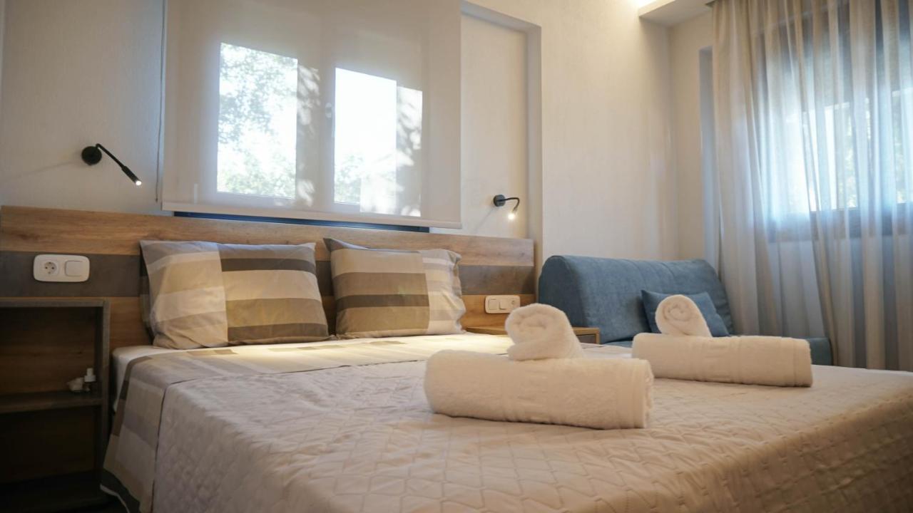 Enalia Luxury Living Daire Nikiti  Dış mekan fotoğraf